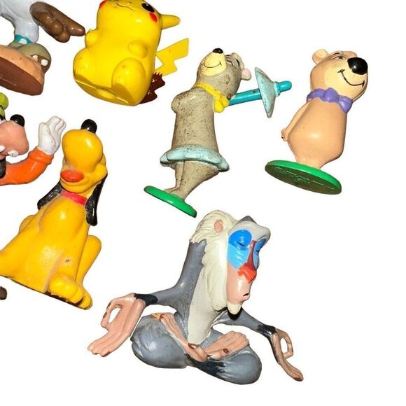 Disney Character Figurines bundle lot - Picture 2 of 4